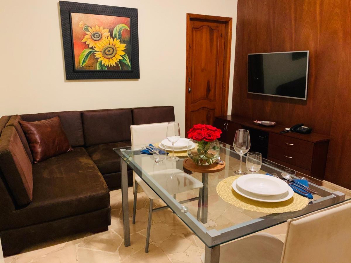 San Francisco Apart Hotel Гуаякіль Екстер'єр фото